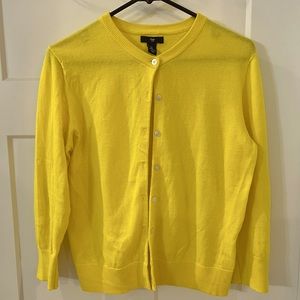 Gap sweater, like new, yellow.